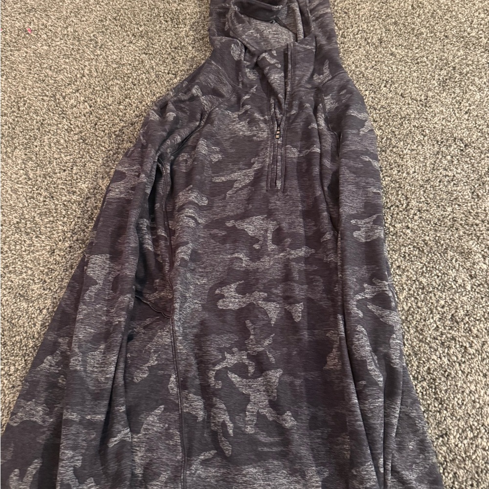 Lululemon Athletica Charcoal Hoodie camo